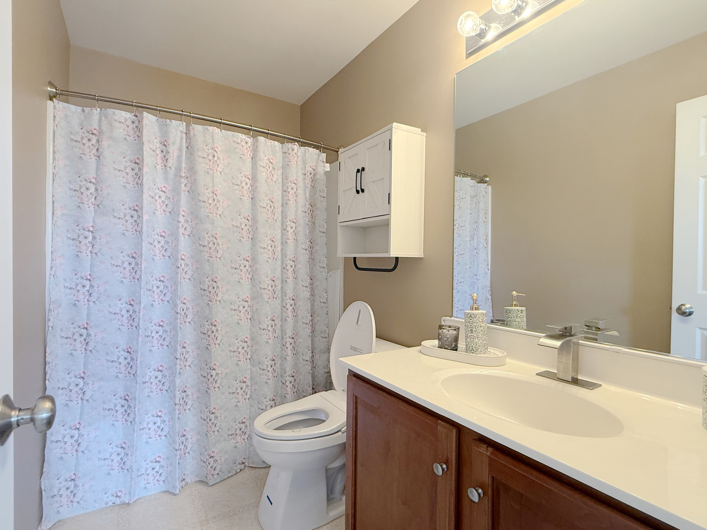 2717 Berman Road, North Aurora, IL 60542