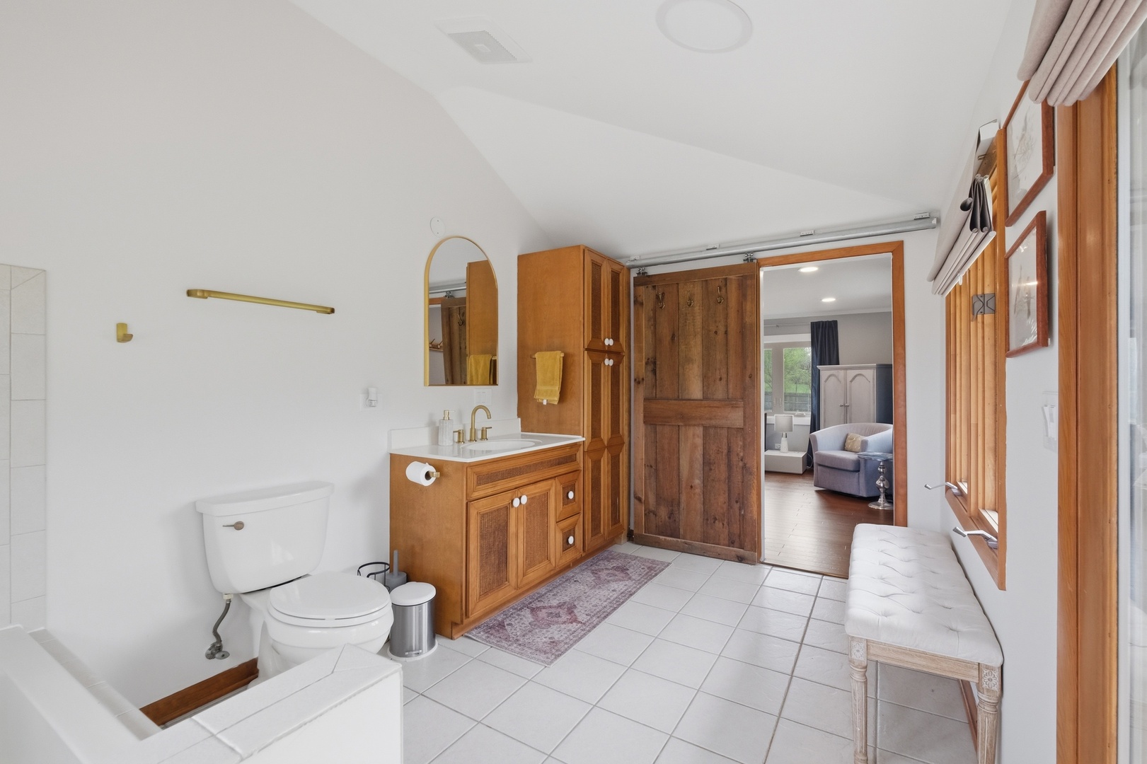 25848 W Scott Road, North Barrington, IL 60010