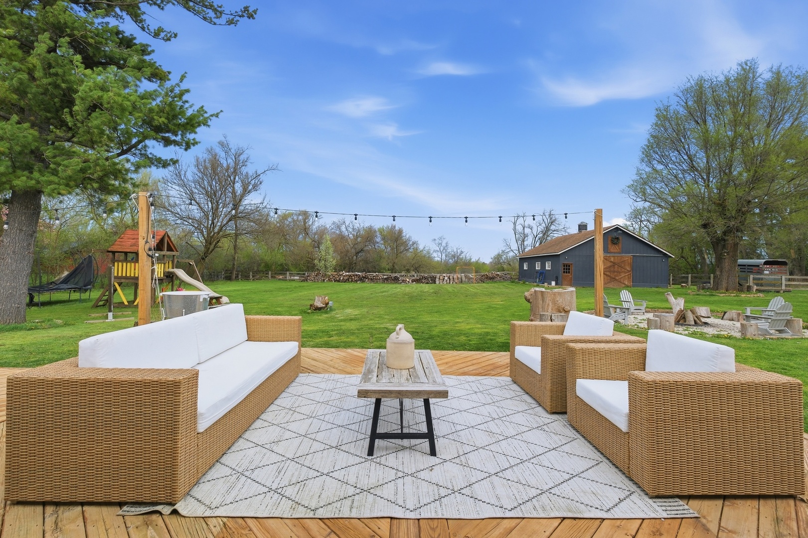 25848 W Scott Road, North Barrington, IL 60010