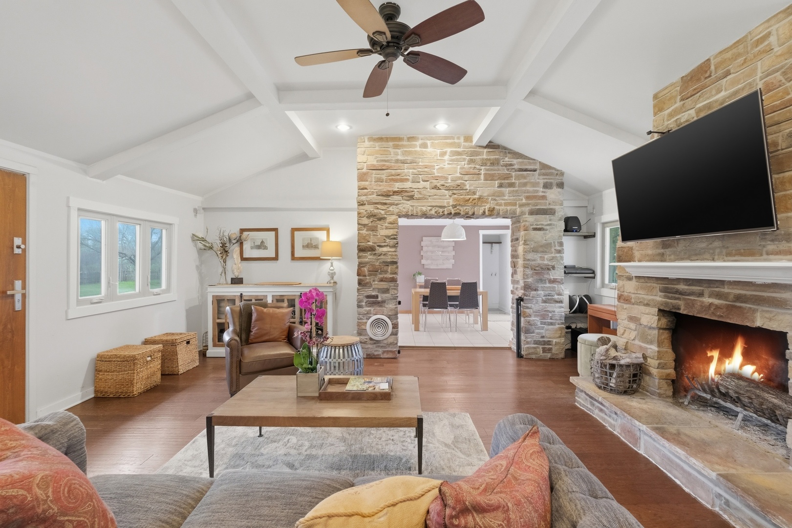 25848 W Scott Road, North Barrington, IL 60010