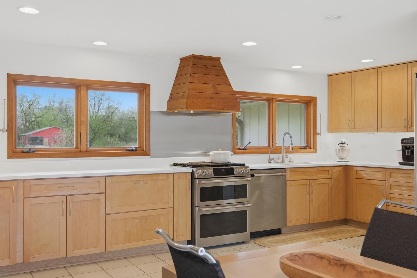 25848 W Scott Road, North Barrington, IL 60010