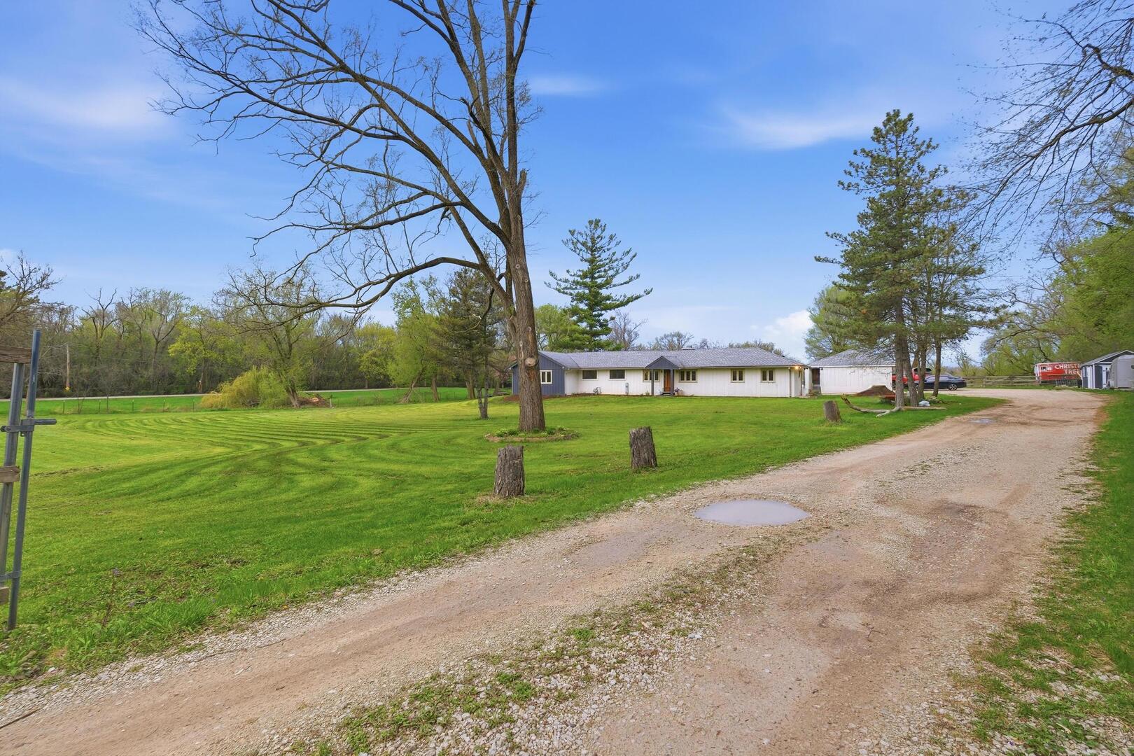 25848 W Scott Road, North Barrington, IL 60010