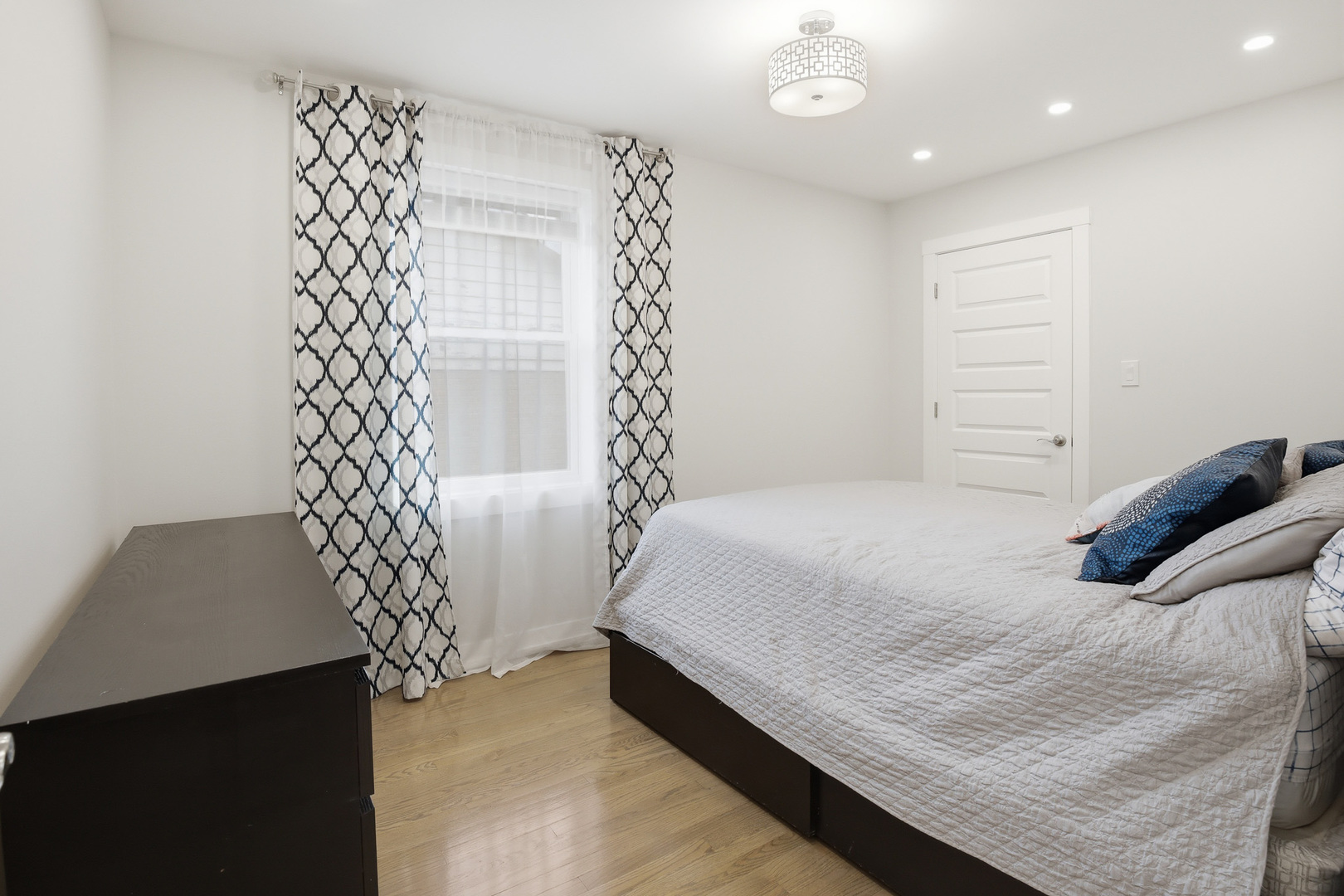 318 Hibbard Road, Wilmette, IL 60091