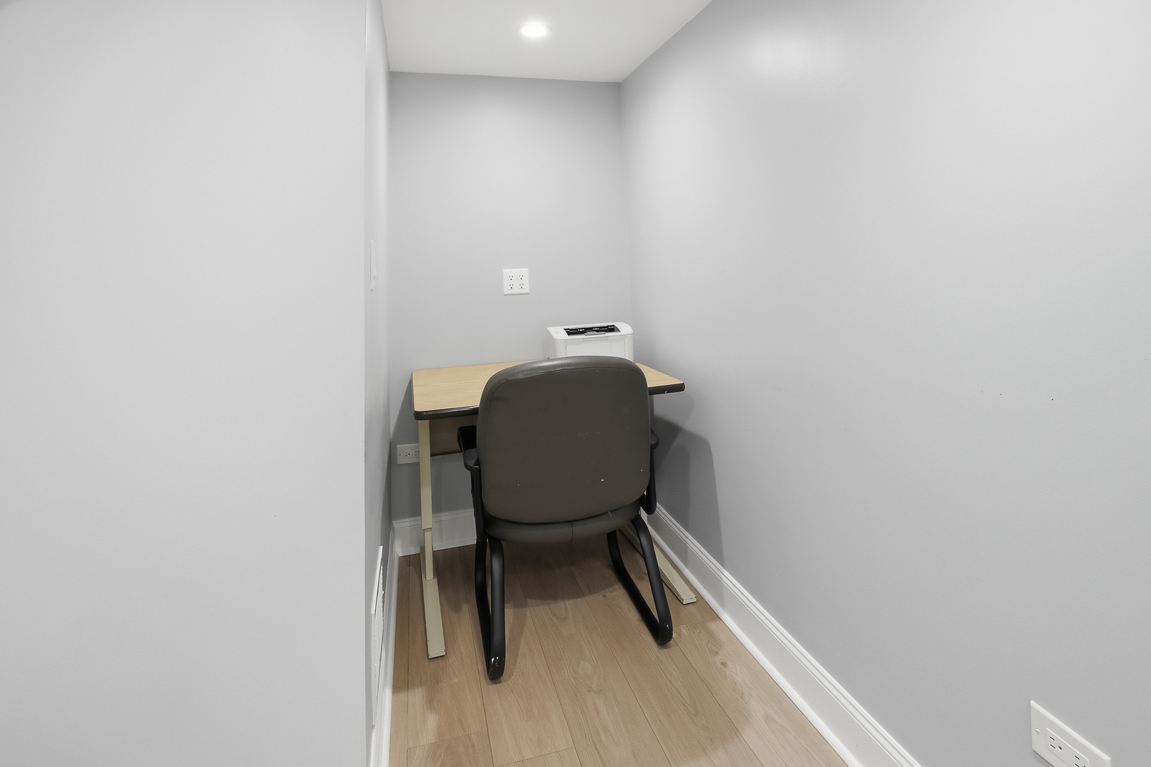 318 Hibbard Road, Wilmette, IL 60091