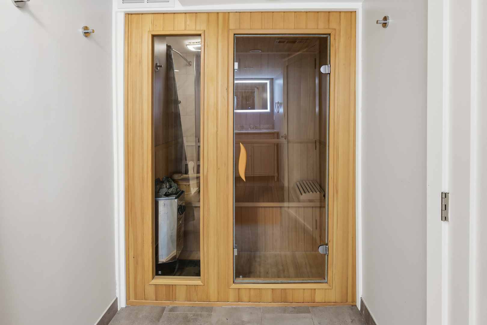 318 Hibbard Road, Wilmette, IL 60091