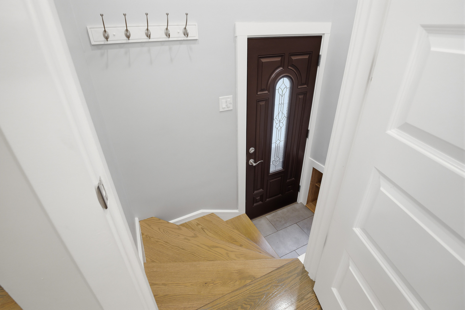 318 Hibbard Road, Wilmette, IL 60091