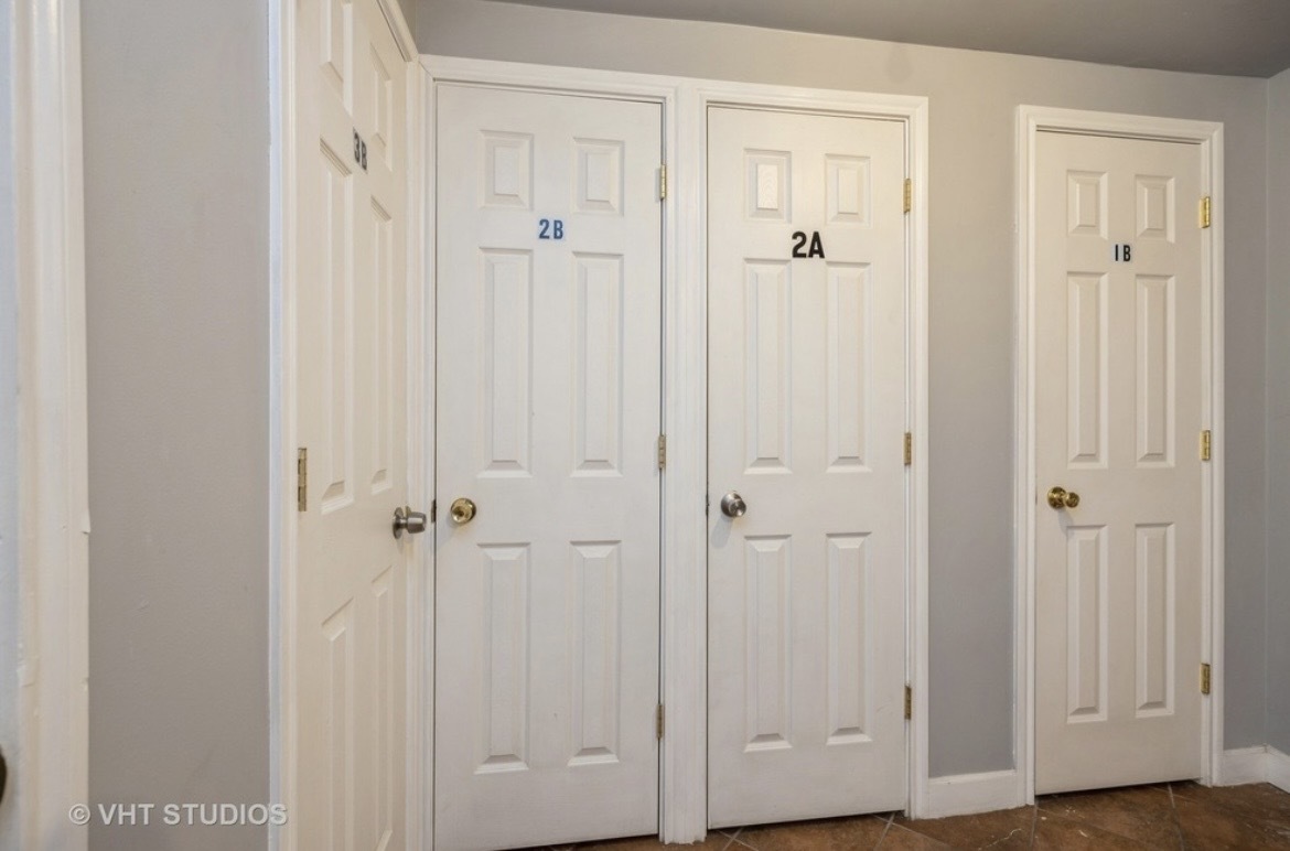 6952 W 65th Street #2B, Chicago, IL 60638