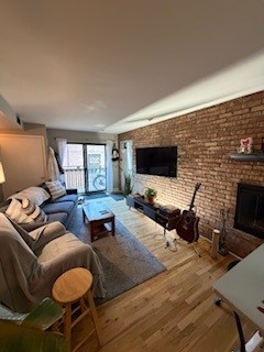 805 W Oakdale Avenue #2B, Chicago, IL 60657