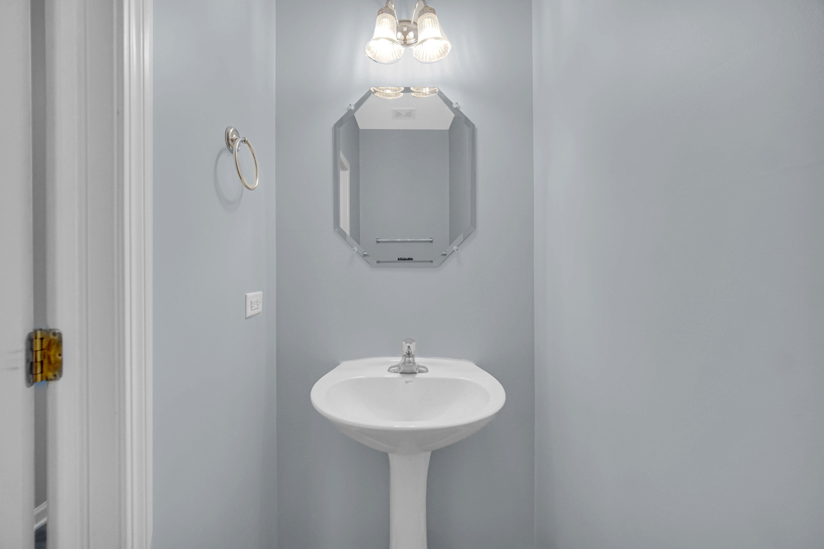 984 Ashbrook Circle, Bolingbrook, IL 60440