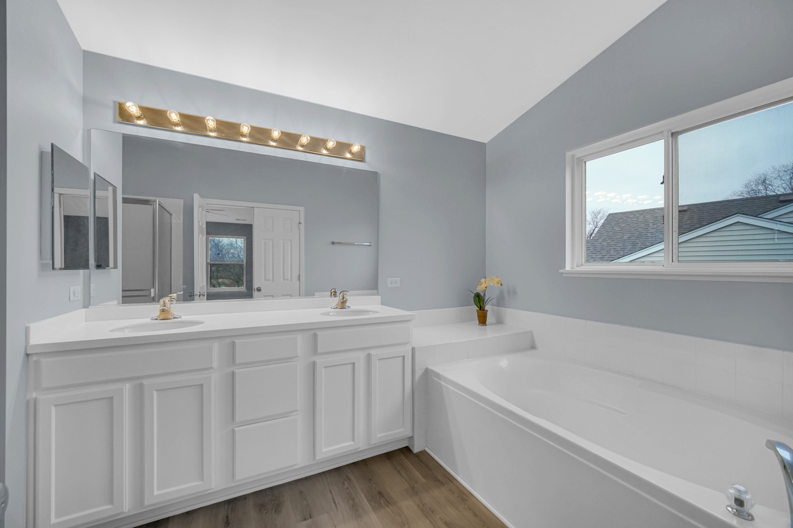 984 Ashbrook Circle, Bolingbrook, IL 60440