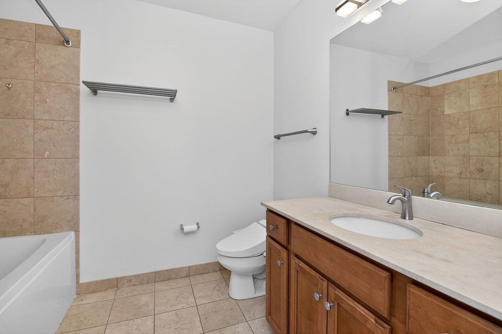 1160 S Michigan Avenue #1404, Chicago, IL 60605