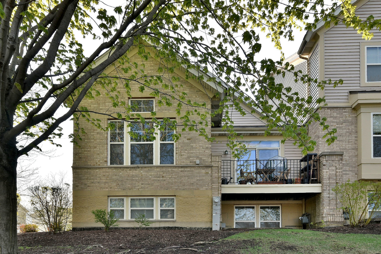 5600 Cloverdale Road, Hanover Park, IL 60133