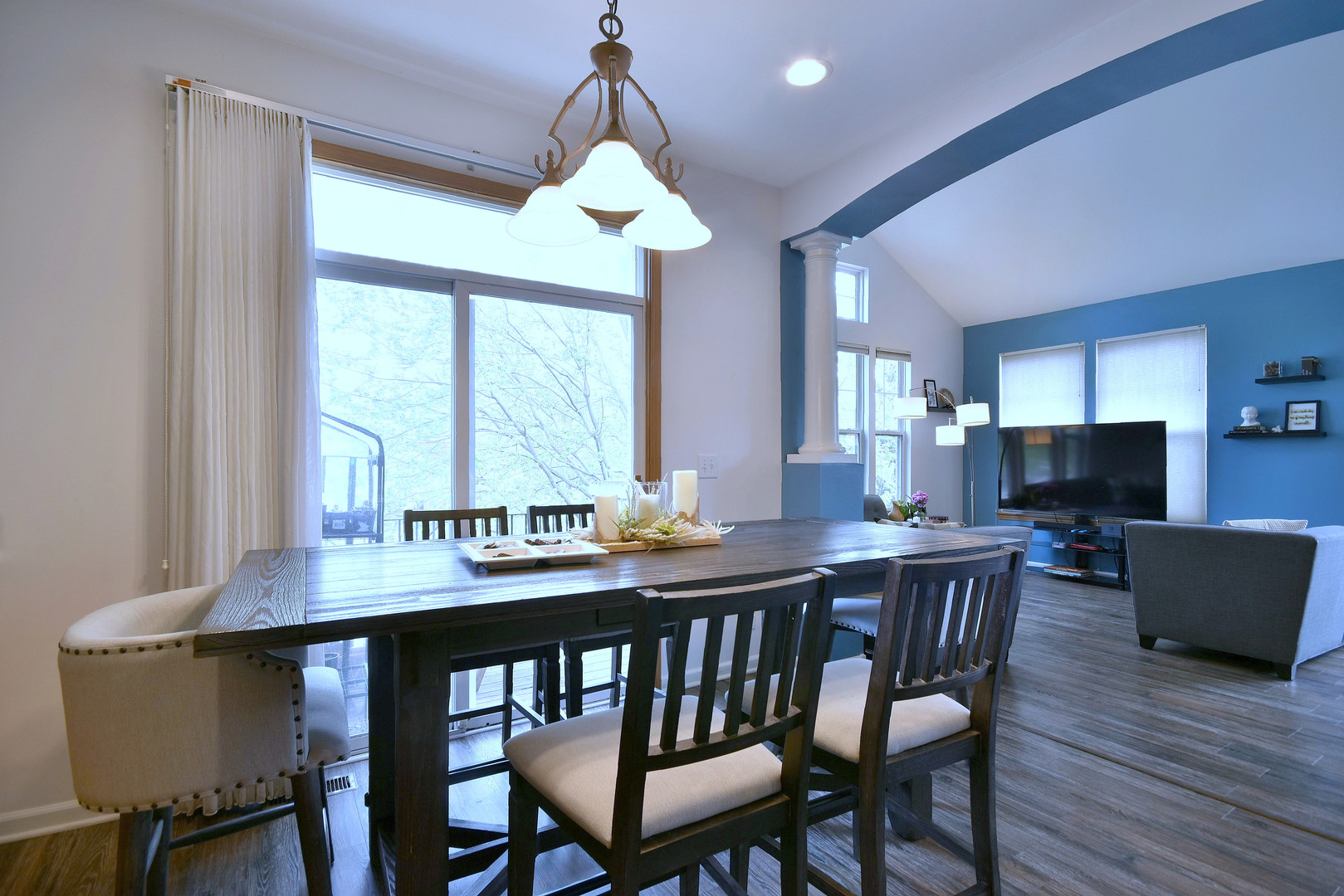 5600 Cloverdale Road, Hanover Park, IL 60133