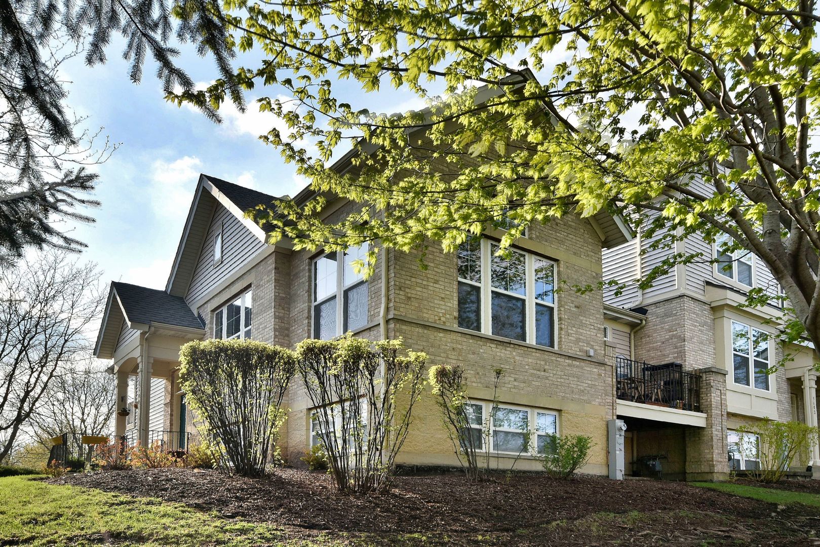 5600 Cloverdale Road, Hanover Park, IL 60133