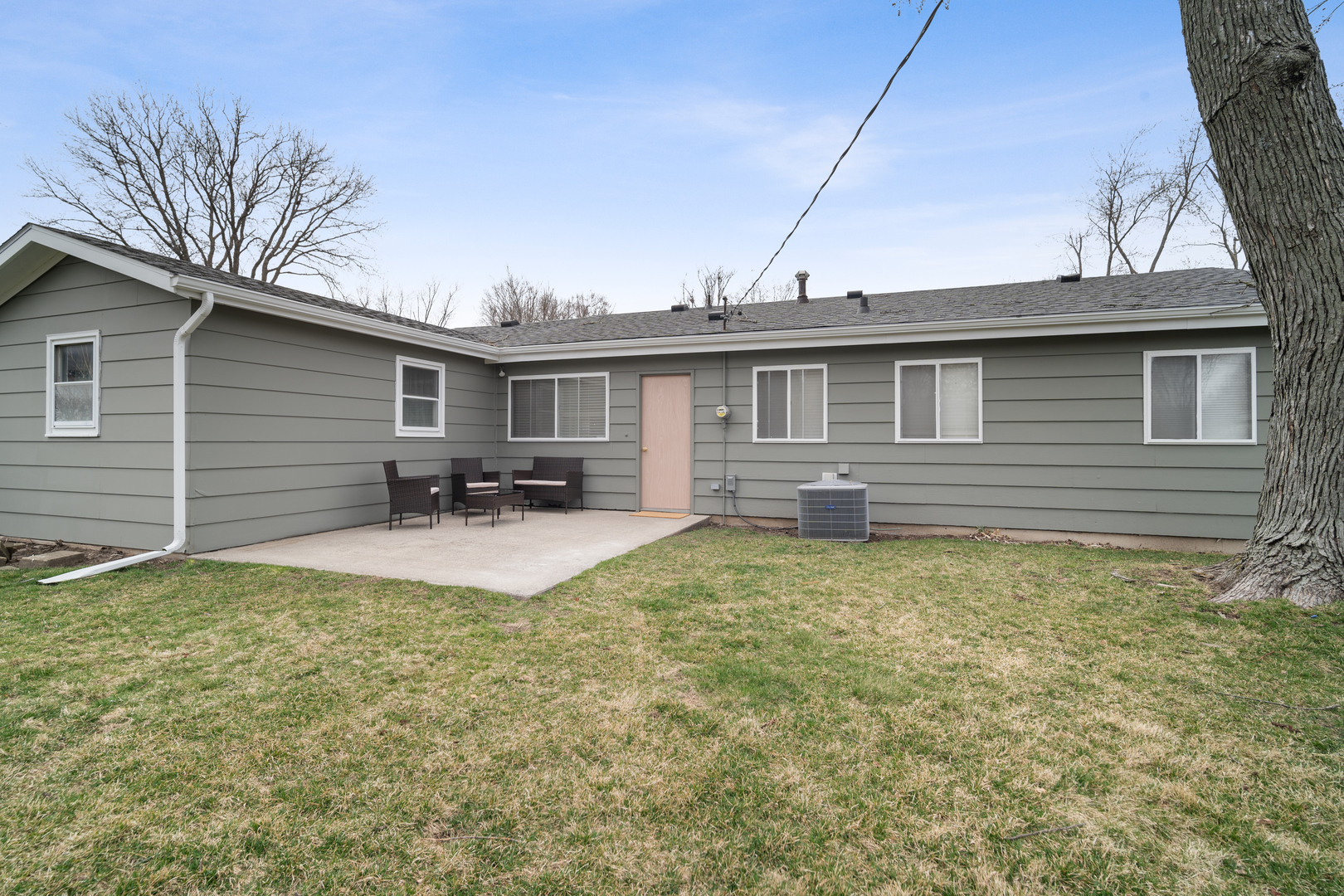 1105 Julienne Drive, Normal, IL 61761