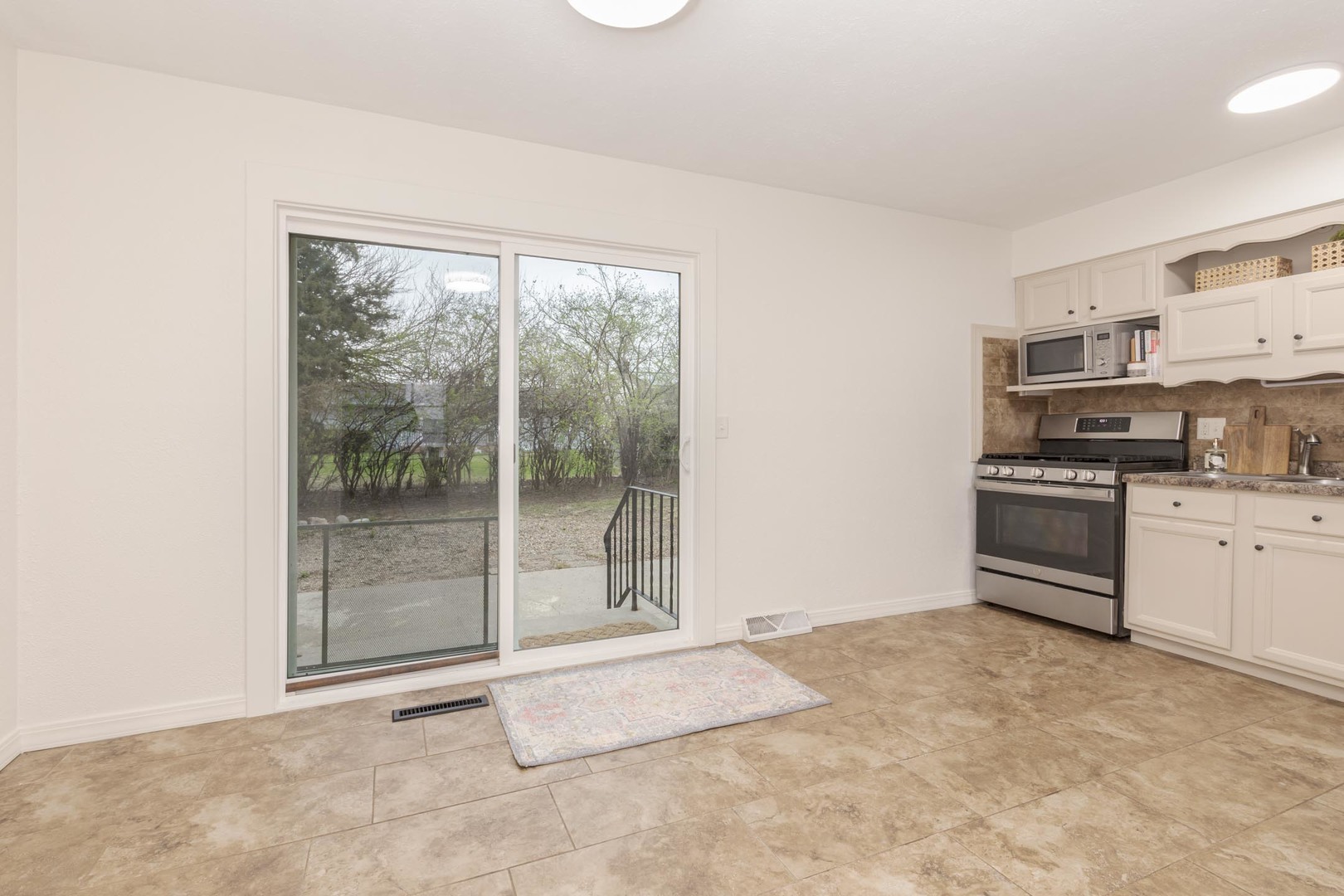 1810 Hoover Drive, Normal, IL 61761