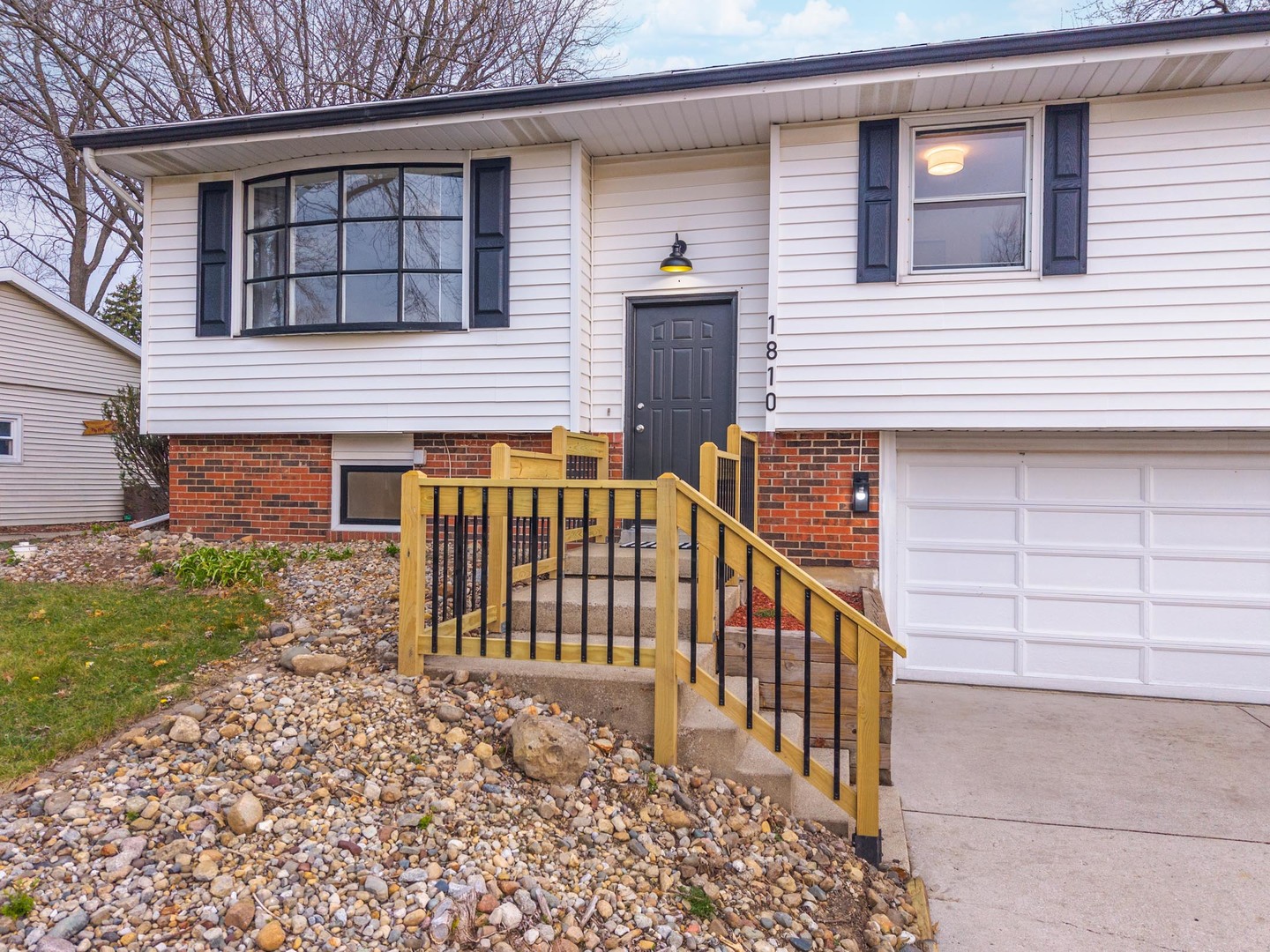 1810 Hoover Drive, Normal, IL 61761