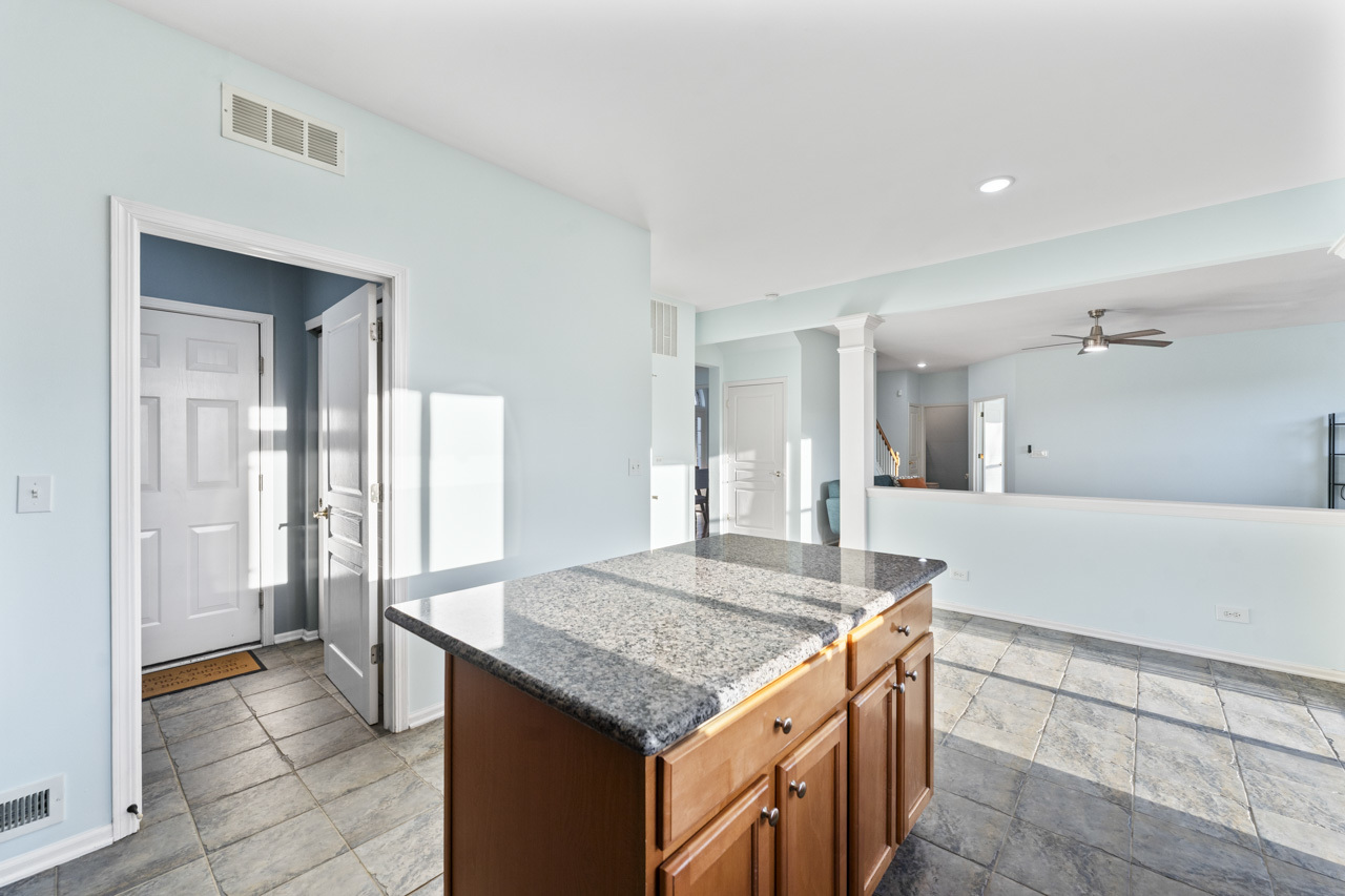 149 Lilac Street, Bolingbrook, IL 60490