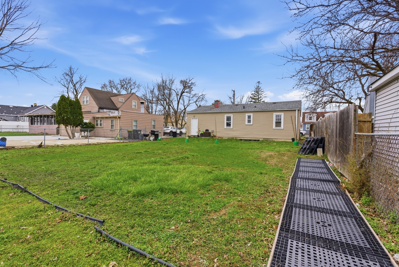 2713 Landen Drive, Melrose Park, IL 60164