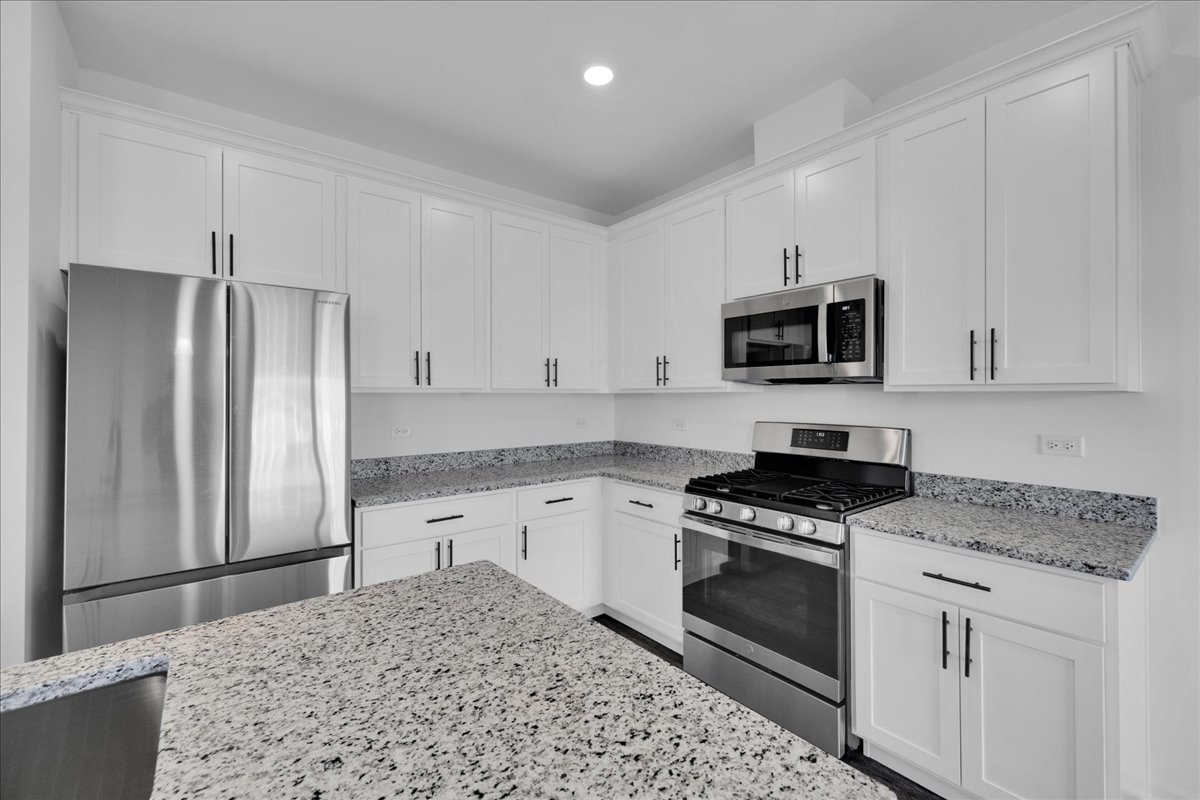 4303 Chelsea Manor Circle #0, Aurora, IL 60504