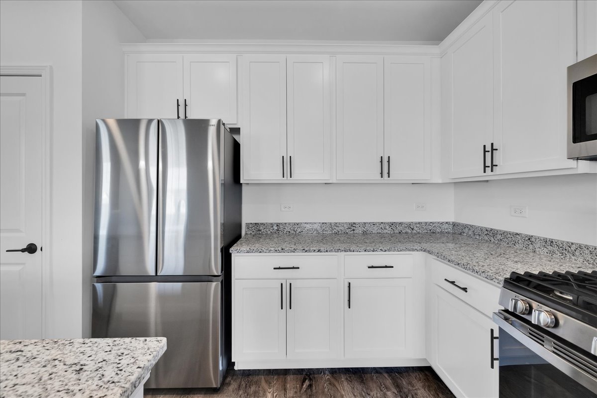 4303 Chelsea Manor Circle #0, Aurora, IL 60504