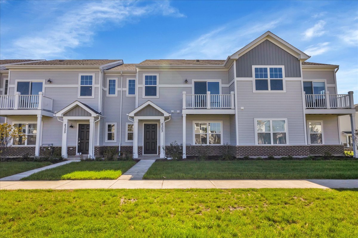 4303 Chelsea Manor Circle #0, Aurora, IL 60504