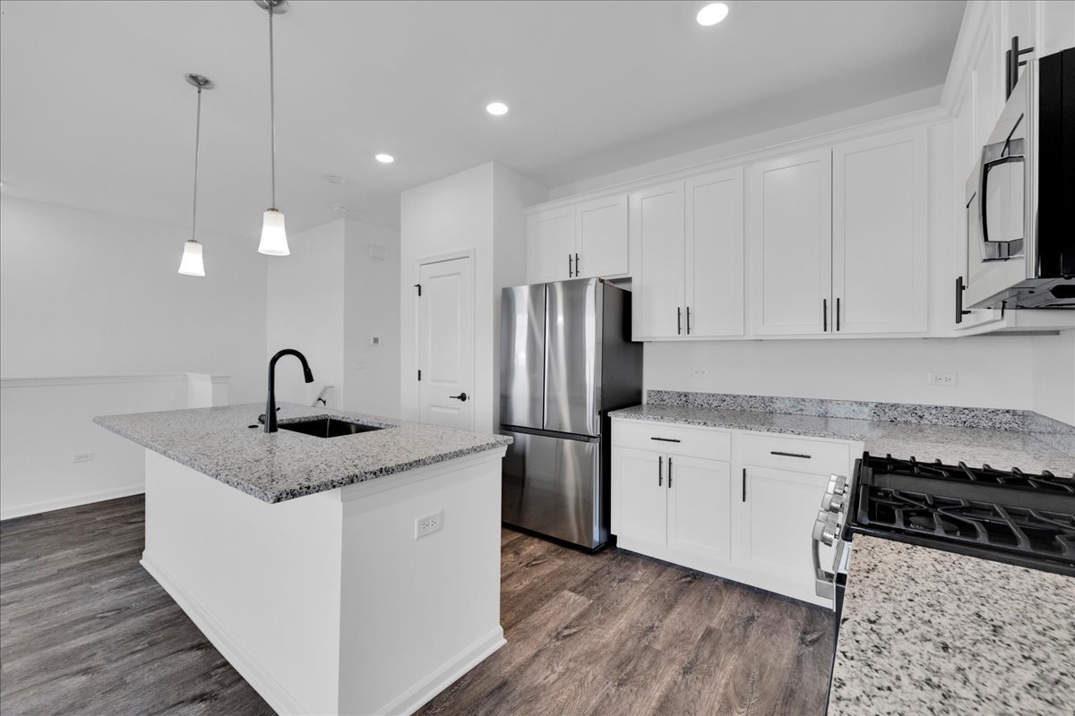 4303 Chelsea Manor Circle #0, Aurora, IL 60504