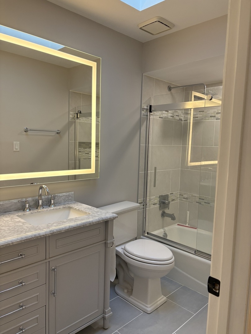 8320 Heather Lane, Tinley Park, IL 60477