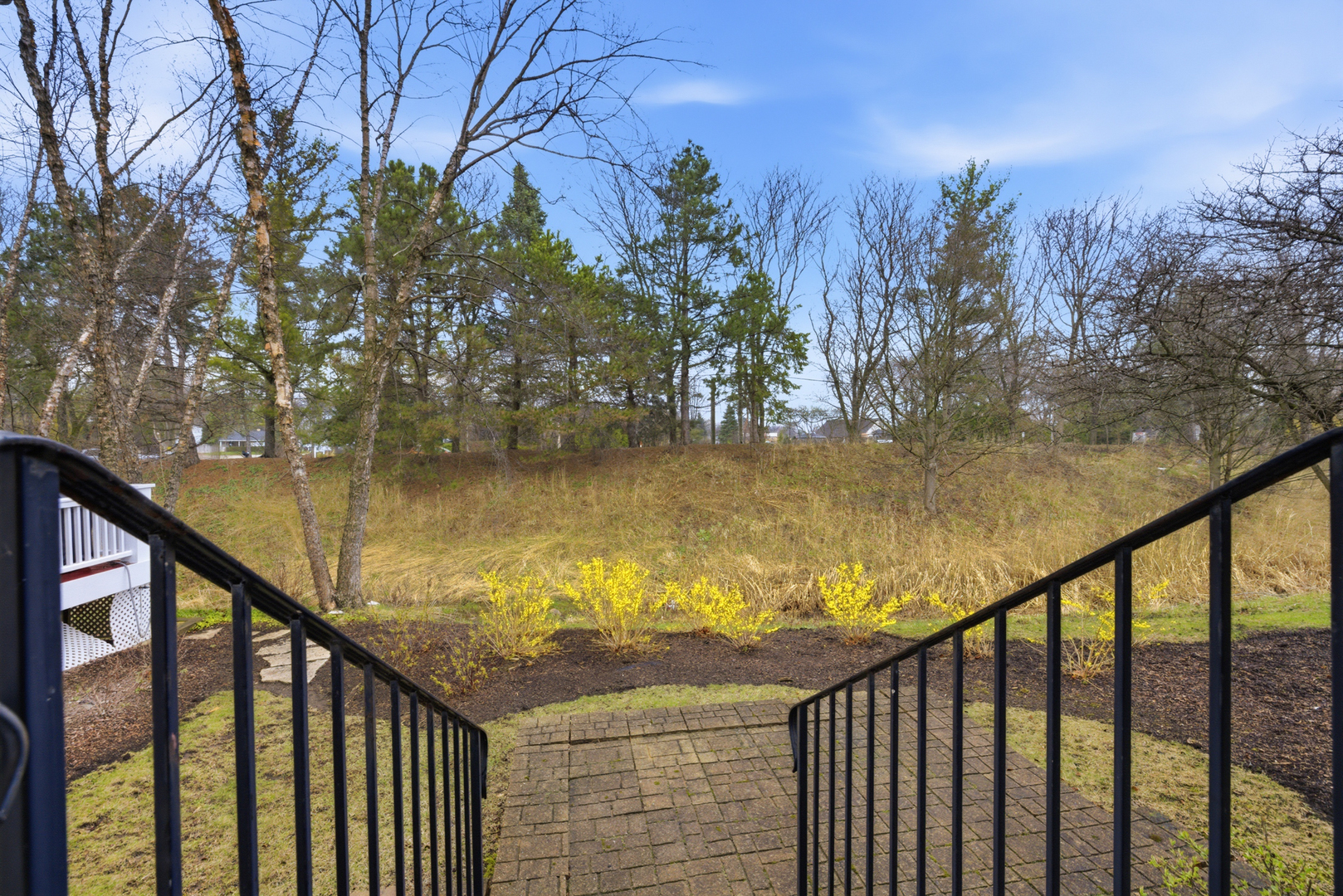 1412 GREGORY Court, Indian Creek, IL 60061