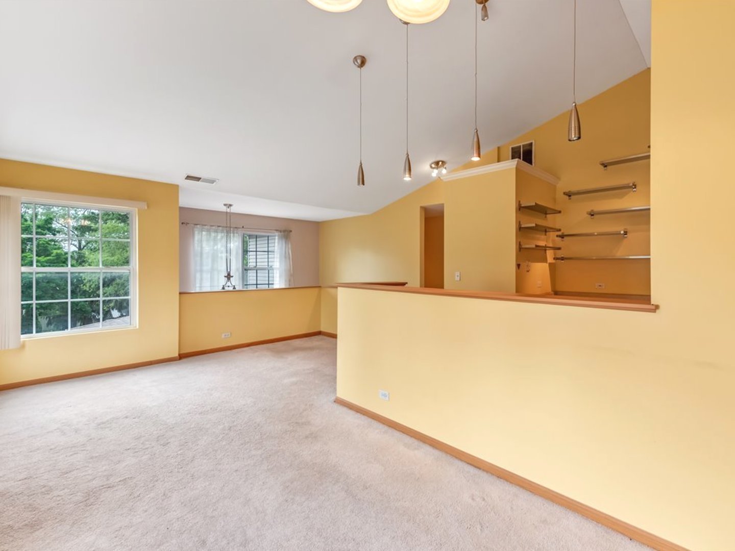 4909 Spencer Avenue #B, Lisle, IL 60532