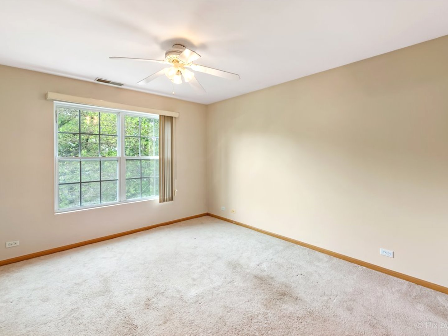 4909 Spencer Avenue #B, Lisle, IL 60532