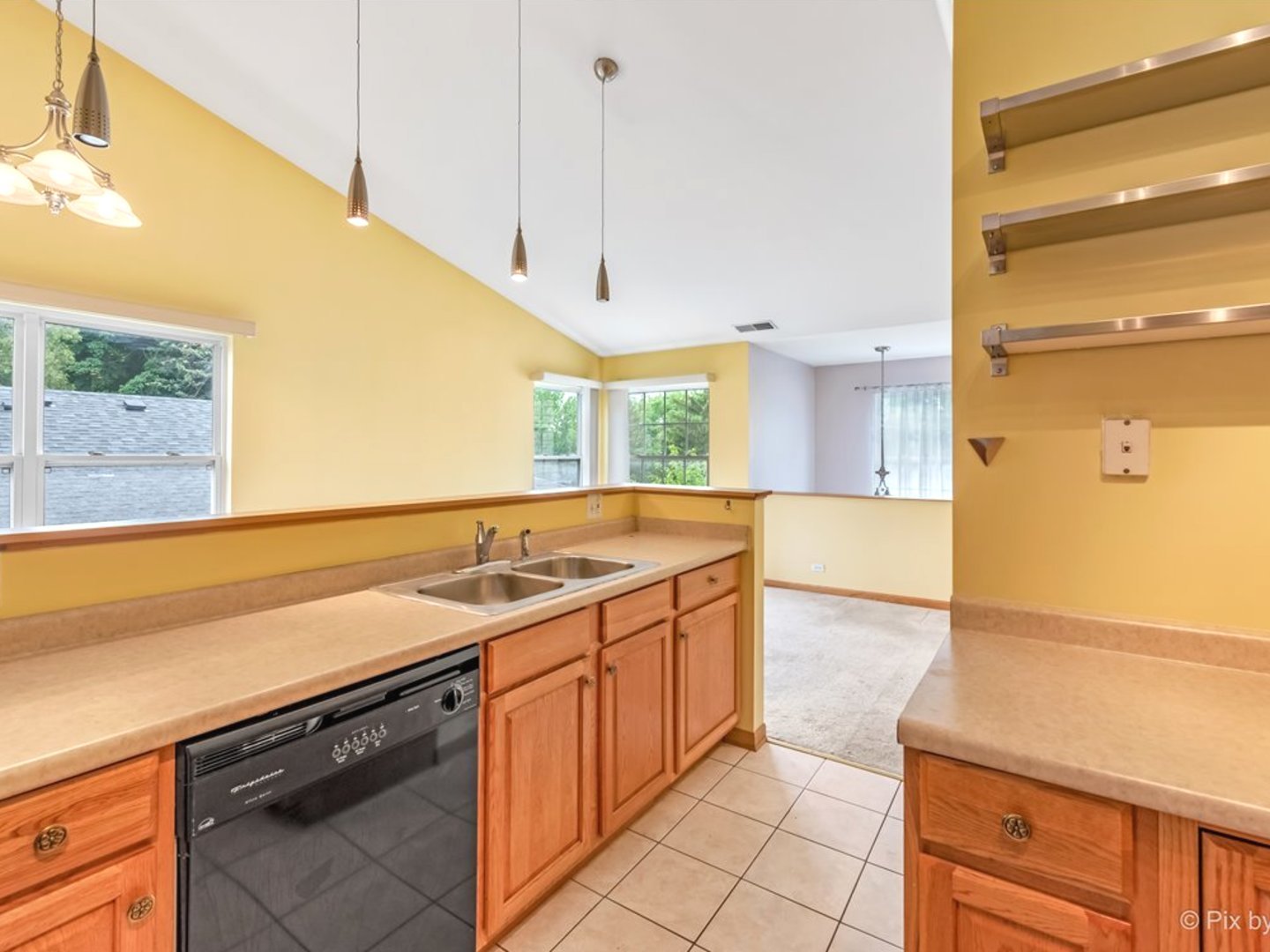 4909 Spencer Avenue #B, Lisle, IL 60532