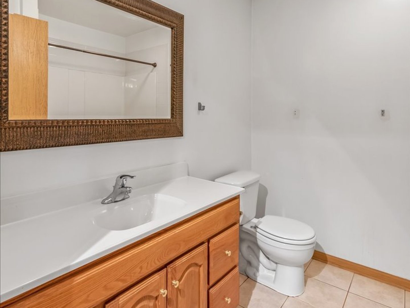 4909 Spencer Avenue #B, Lisle, IL 60532