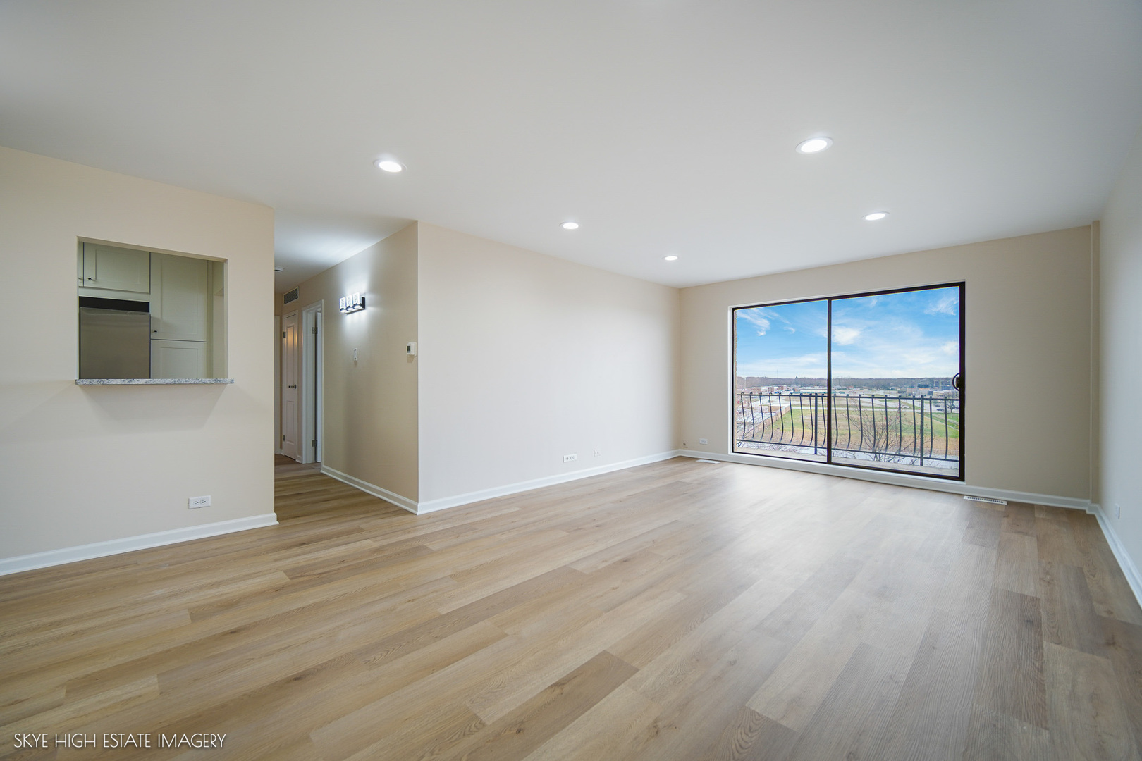 900 W Sunset Drive #505, Glenwood, IL 60425