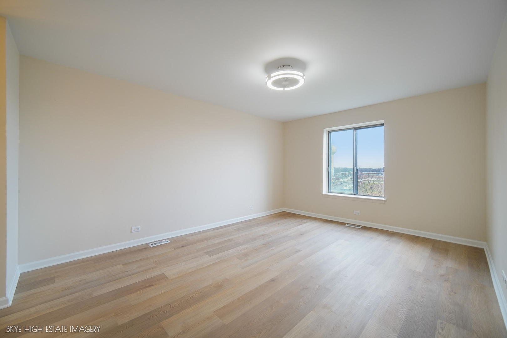 900 W Sunset Drive #505, Glenwood, IL 60425