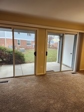 1403 Plum Court #B, Mount Prospect, IL 60056