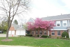 1403 Plum Court #B, Mount Prospect, IL 60056