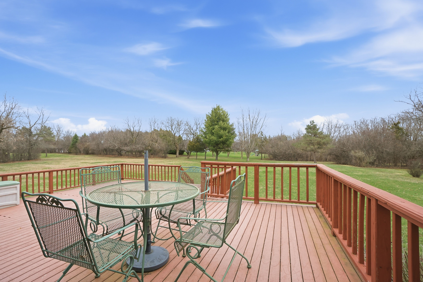 38679 N Pine Grove Avenue, Wadsworth, IL 60083