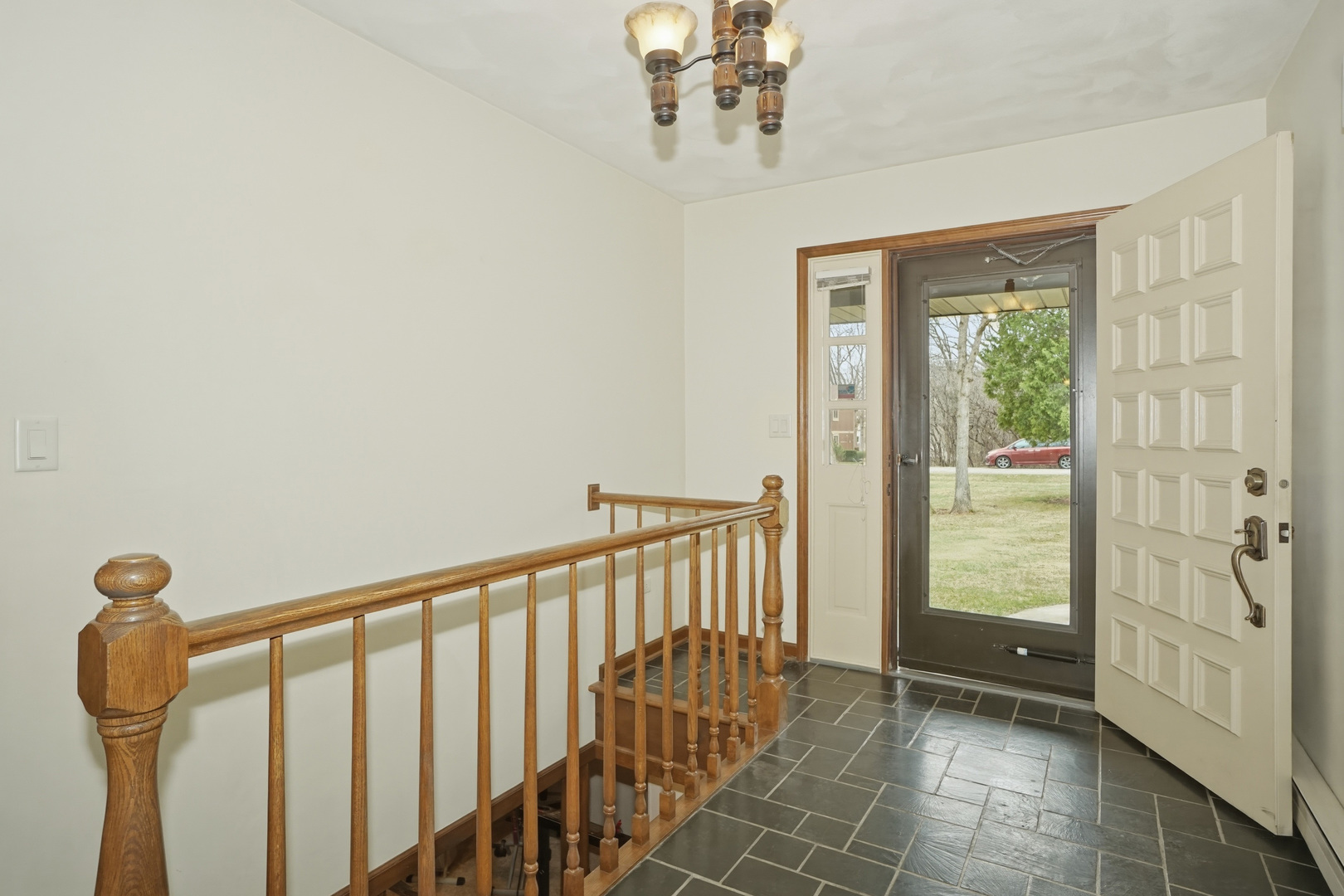 38679 N Pine Grove Avenue, Wadsworth, IL 60083