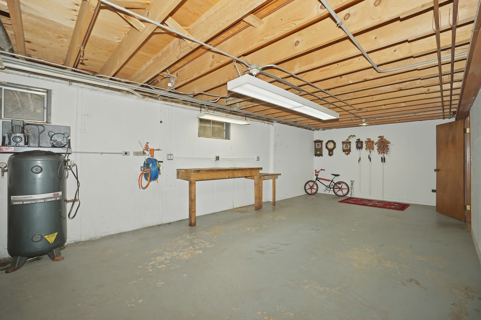 38679 N Pine Grove Avenue, Wadsworth, IL 60083