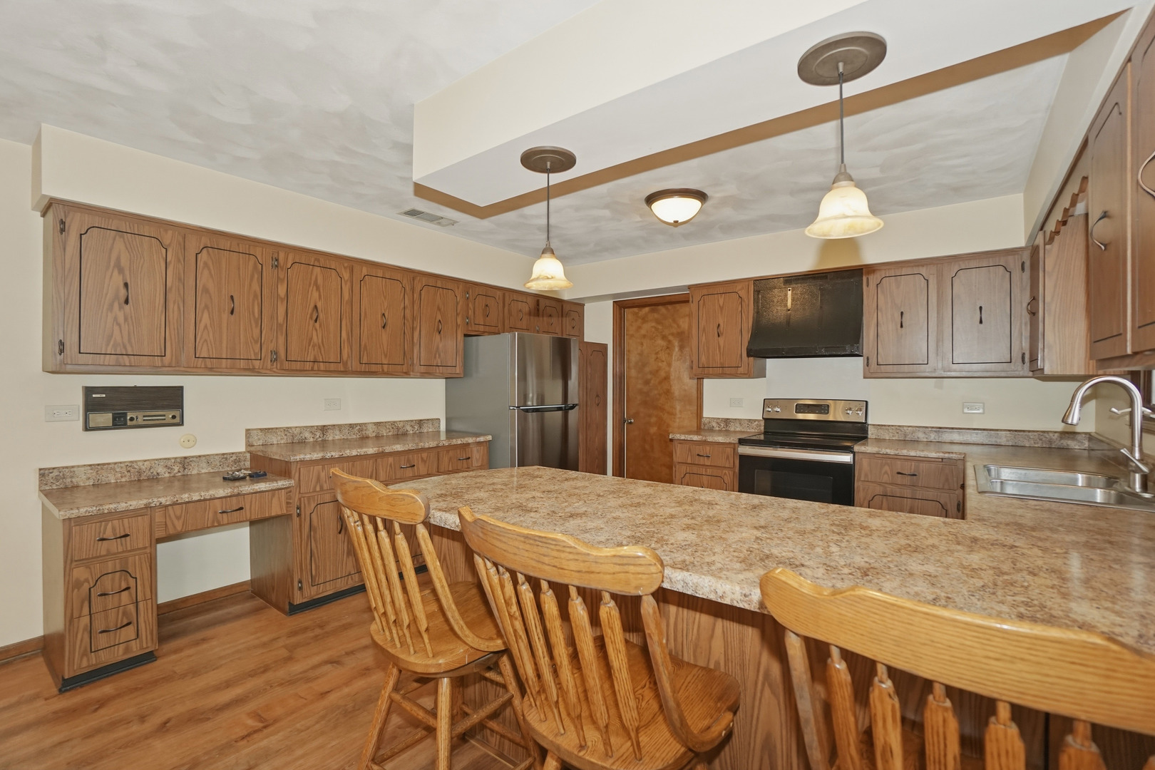 38679 N Pine Grove Avenue, Wadsworth, IL 60083