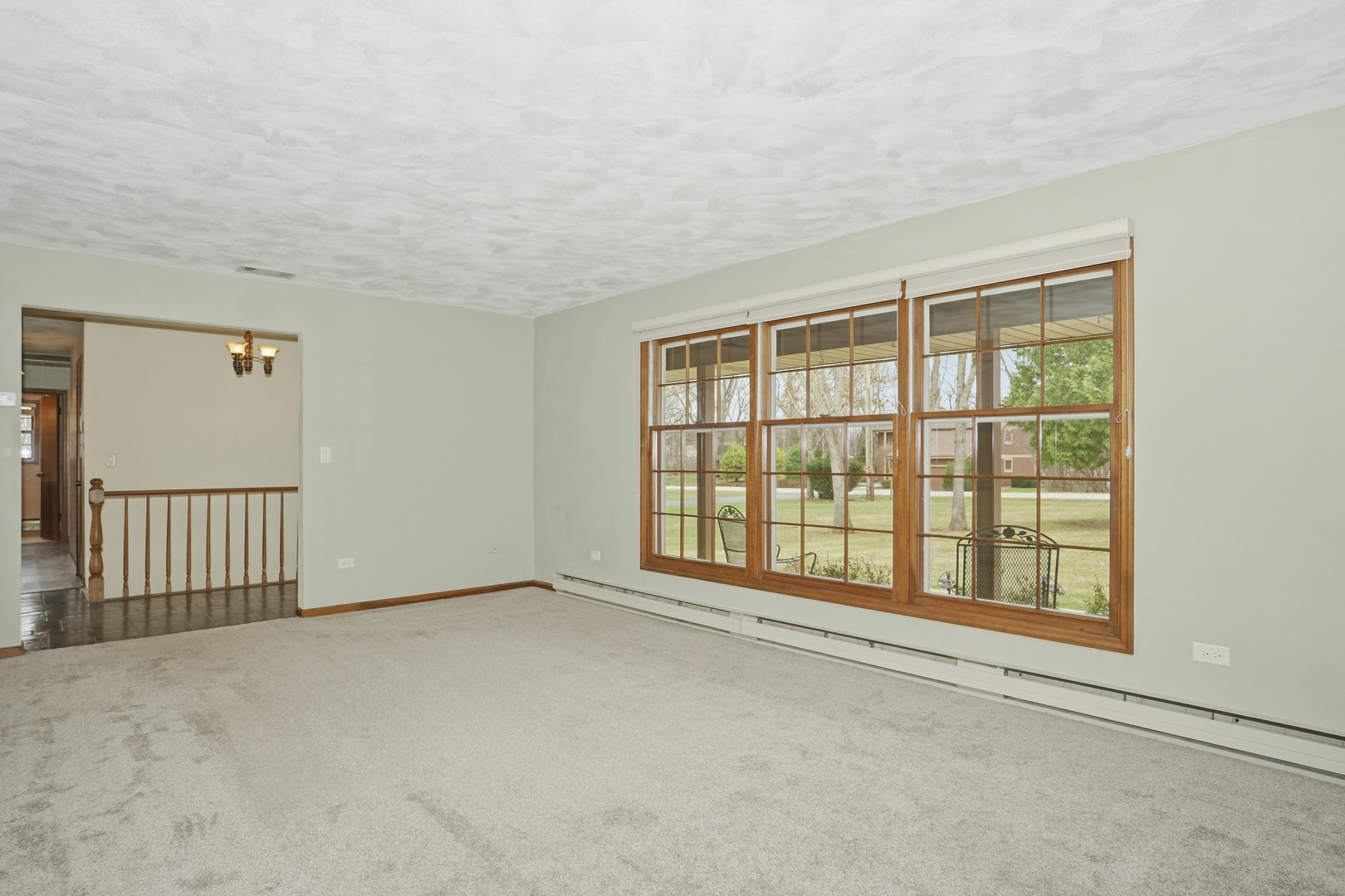 38679 N Pine Grove Avenue, Wadsworth, IL 60083