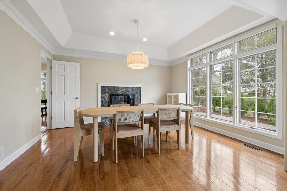 1164 S Hiddenbrook Trail, Palatine, IL 60067