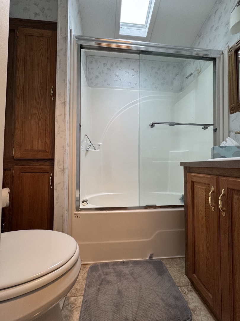 17-185 Woodhaven Lakes, Sublette, IL 61367