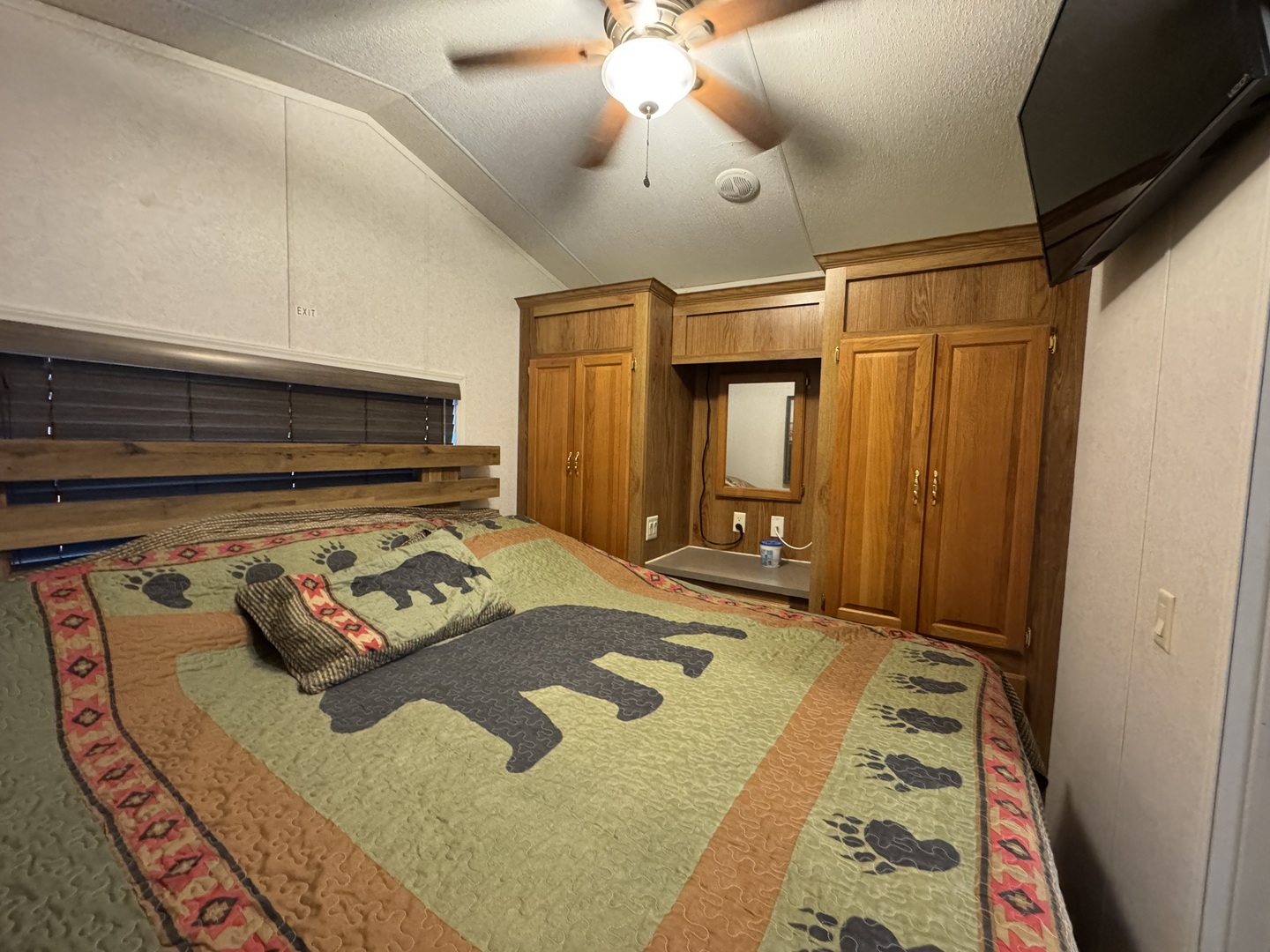 17-185 Woodhaven Lakes, Sublette, IL 61367