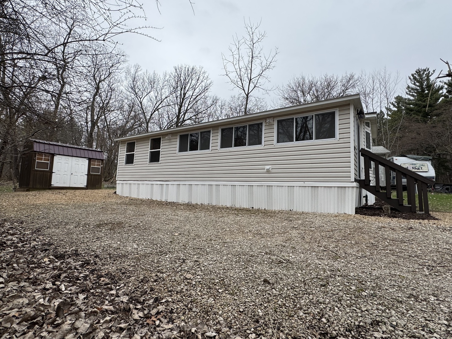 17-185 Woodhaven Lakes, Sublette, IL 61367