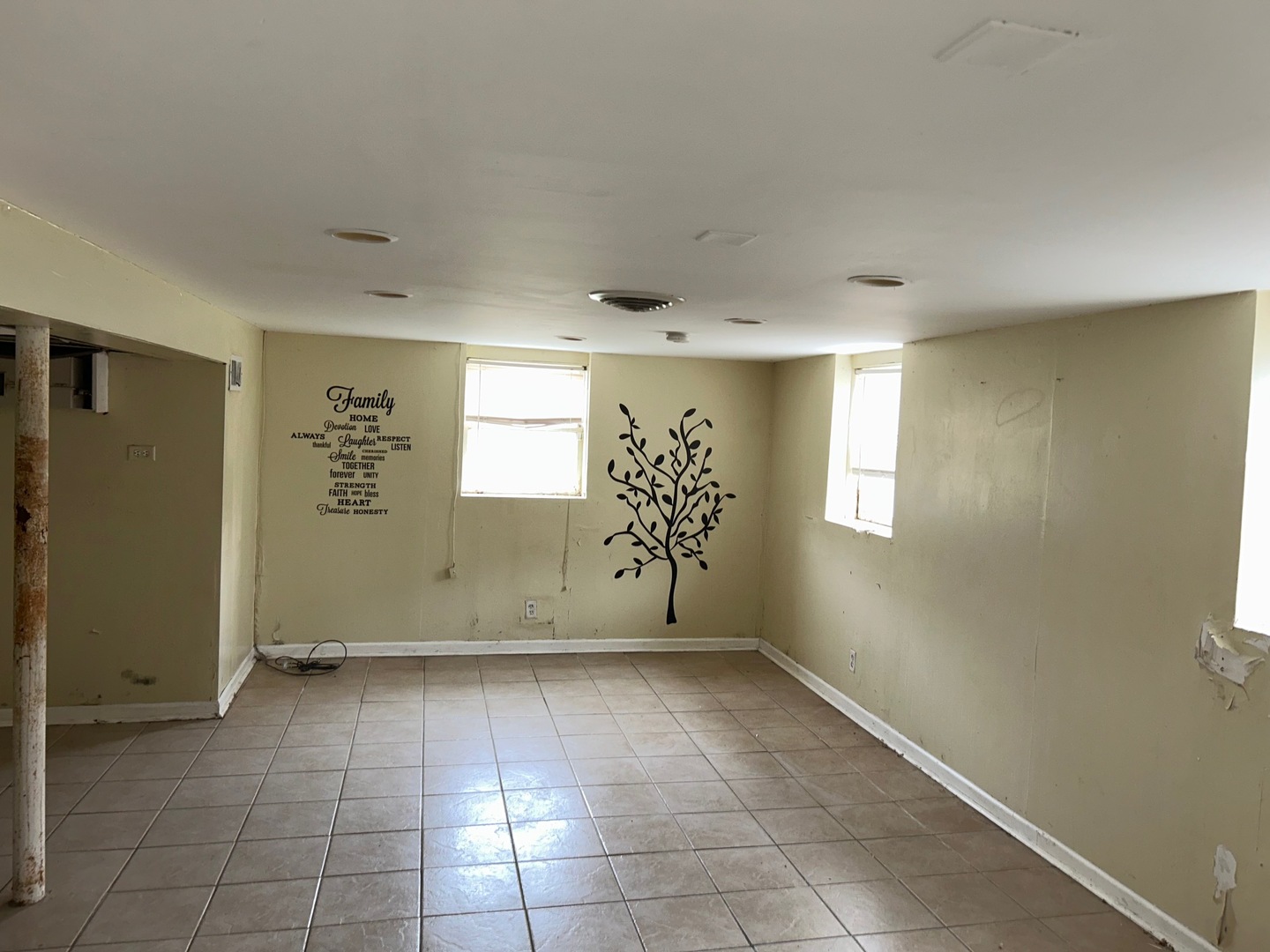 15210 Evers Street, Dolton, IL 60419