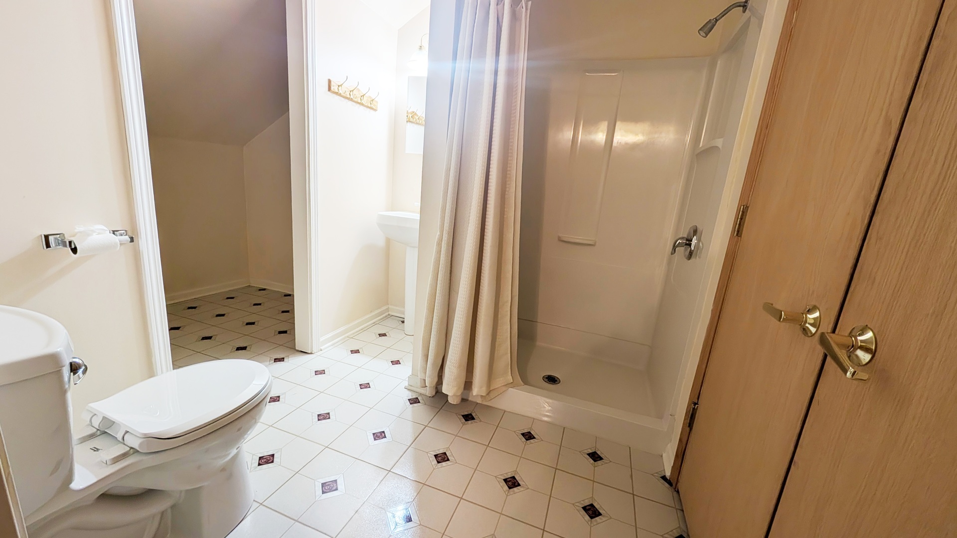 833 HAVENSHIRE Road #833, Naperville, IL 60565