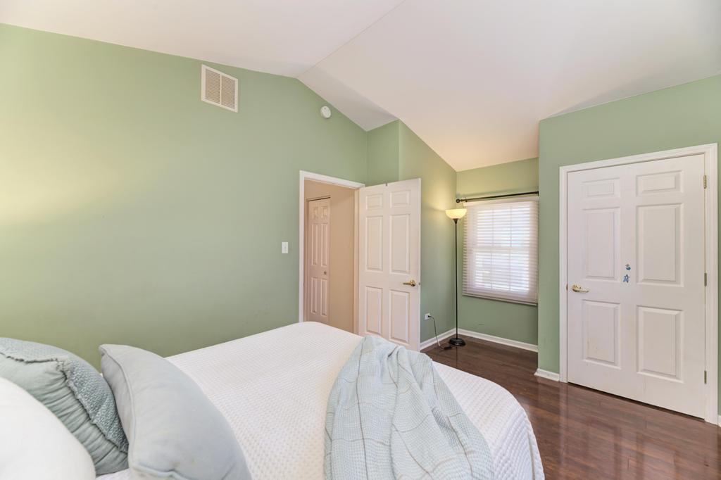 833 HAVENSHIRE Road #833, Naperville, IL 60565