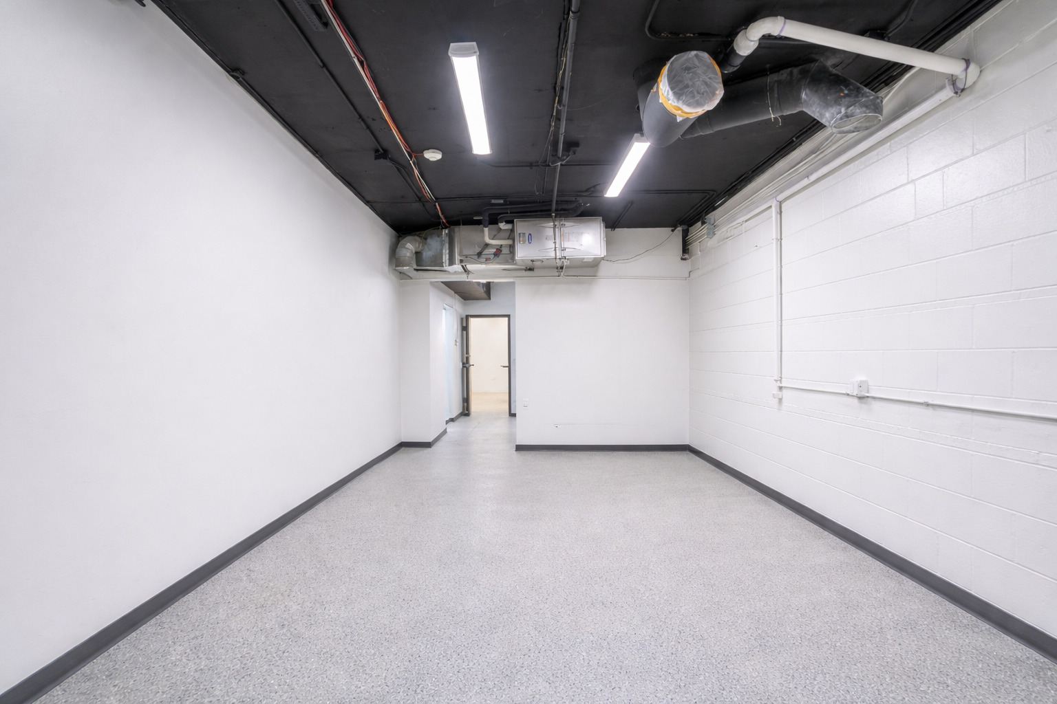 837 Mannheim Road, Bellwood, IL 60104